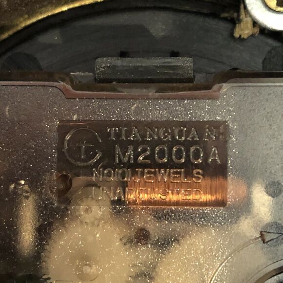 TIANGUAN VINTAGE ANTIQUE MANTLE CLOCK - Picture 13 of 13